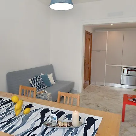 Tizi Corso Reginna Apartment *