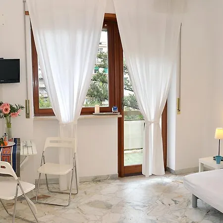 Tizi Corso Reginna Apartment