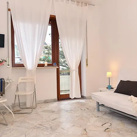 Apartment Tizi Corso Reginna *